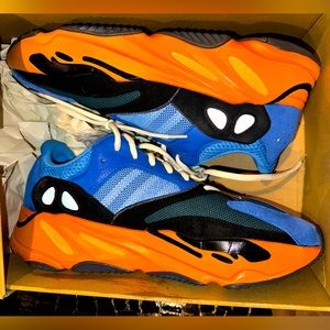 Yeezy boost 700 blue and orange amazing condition worn twice